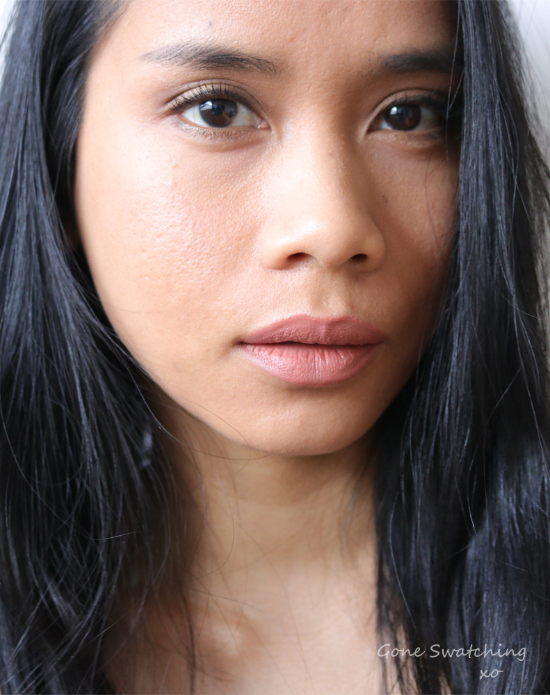 Organic-Makeup---Nui-Cosmetics-Natural-Liquid-Foundation-Review-and-Swatches---Intense-Taiao,-Puru-and-Wera.-Gone-Swatching-xo