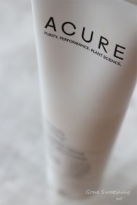 best-natural-skincare-of-2018.-acure-seriously-soothing-cream-cleanser.-gone-swatching-xo