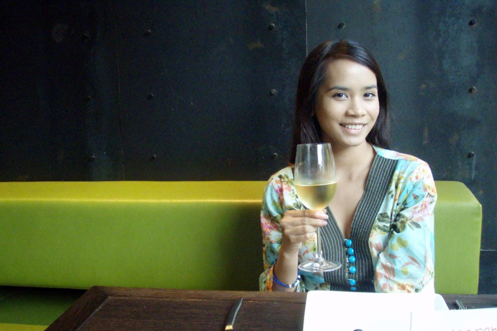 How-I-tell-the-difference-between-normal-hair-shed-and-alopecia-areata-hair-loss