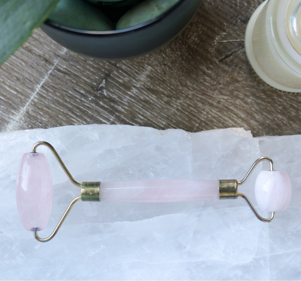 Beauty Tools Review. Rose Quartz Roller. Gone Swatching xo