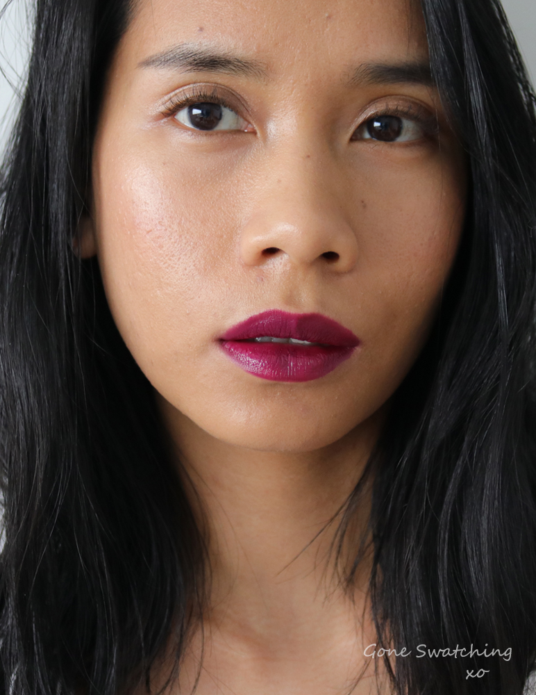 Kjaer Weis Cream Foundation Review &amp; Swatches on Asian Skin. Subtlety &amp; Velvety. Gone Swatching xo