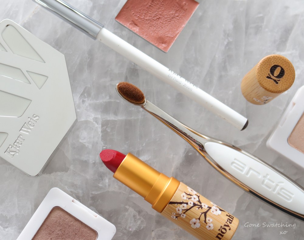 Noyah Lipstick Swatches. Empire Red. Gone Swatching xo