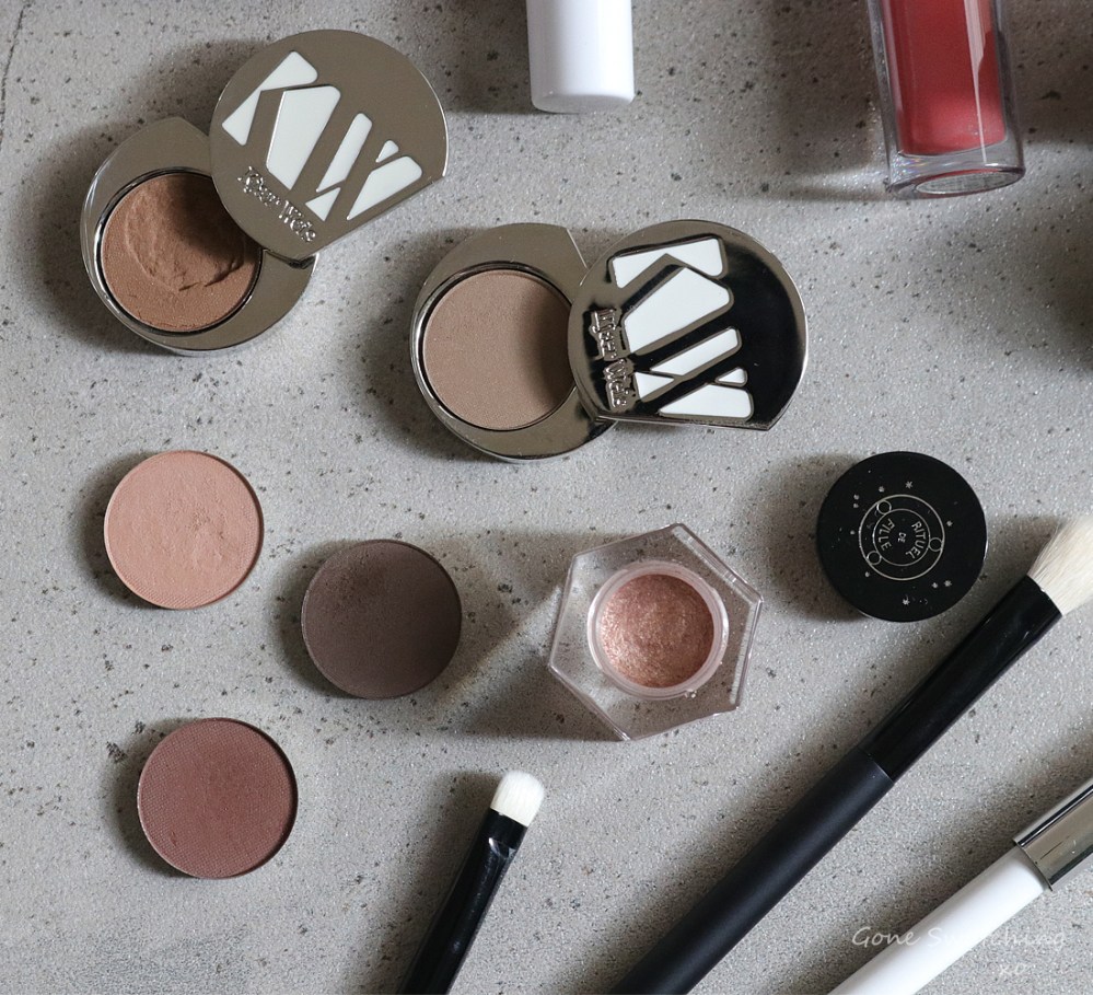 My Organic &amp; Natural Wedding Makeup &amp; Eyeshadow Wishlist. Kjaer Weis Eyeshadow &amp; Rituel de Fille. Green Beauty Blogger Gone Swatching xo