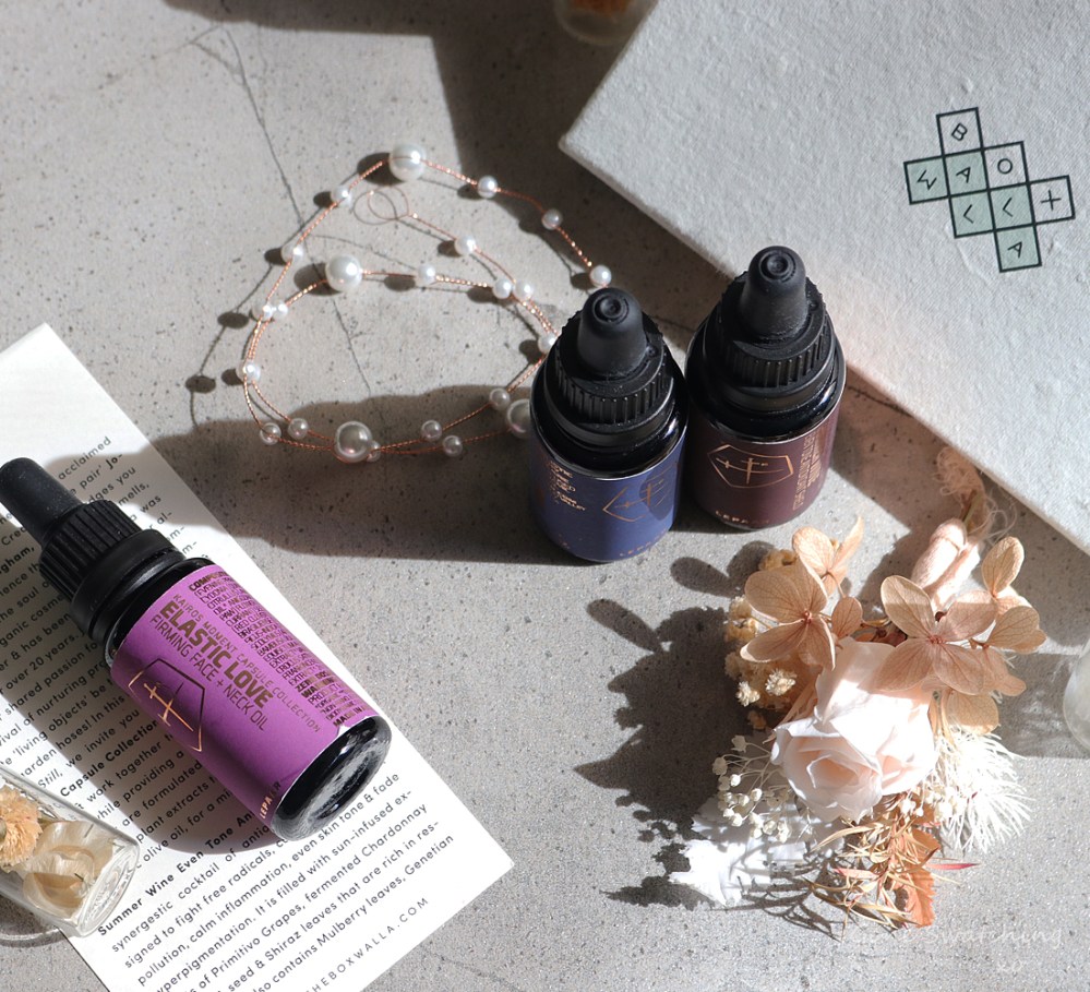 Boxwalla Beauty Subscription Box Review. October 2021 - Lepaar Kairos Moment Collection. Elastic Love Serum. Green Beauty Blogger Gone Swatching xo