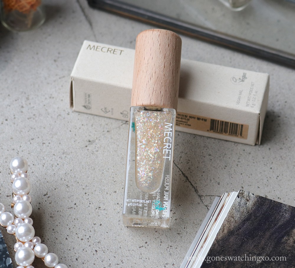 Mecret Peel Off, Vegan, Odorless & water-based Nail Polish. Red Illumination. Clean & Non-toxic Beauty Blogger. Gone Swatching xo