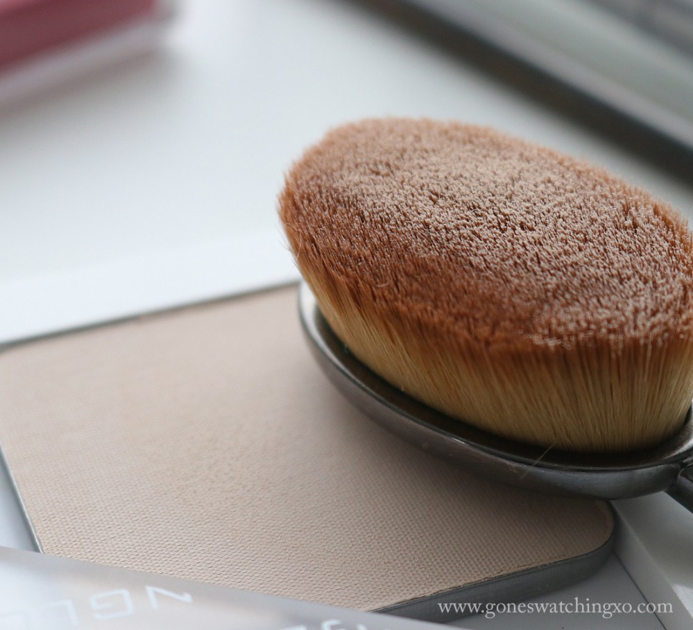 Suntegrity Pressed Mineral Powder. SPF 50. Review &amp; Swatches on Asian, Medium Skin tone Australian, Green &amp; Natural Beauty Blogger. Gone Swatching xo