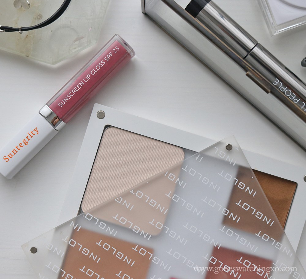 Suntegrity Pressed Mineral Powder. SPF 50. Review &amp; Swatches. Australian Asian, Green &amp; Natural Beauty Blogger. Gone Swatching xo